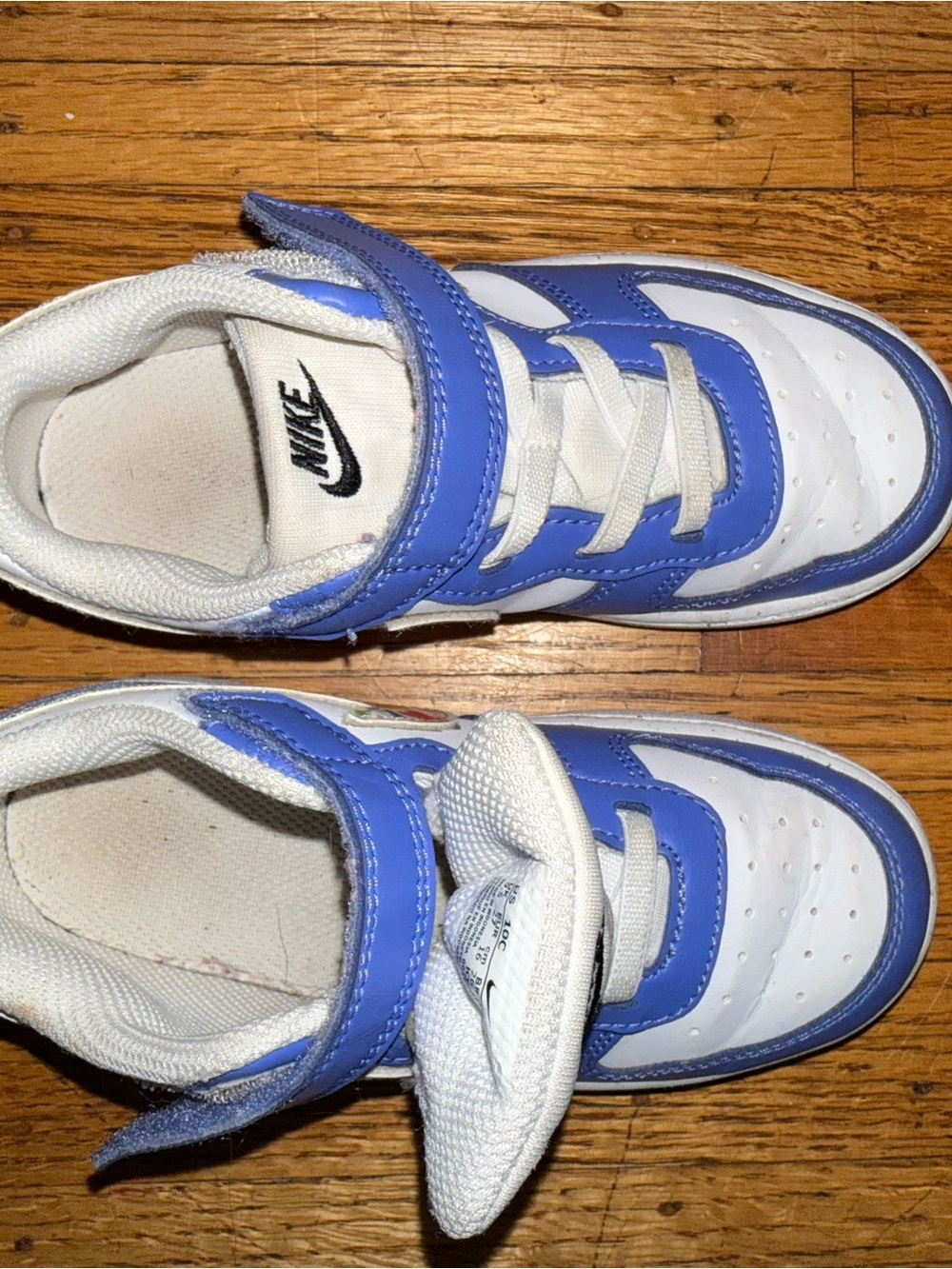 Nike Kids White and Periwinkle Hook-and-Loop Sneakers